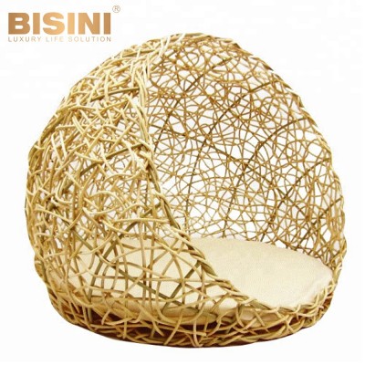 Bisini Rattan hollowed-out cat bed, round design rattan cat bed (BF07-80052)